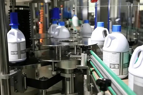 La forma definitiva di efficienza nell'etichettatura: lasciare che la linea di produzione 